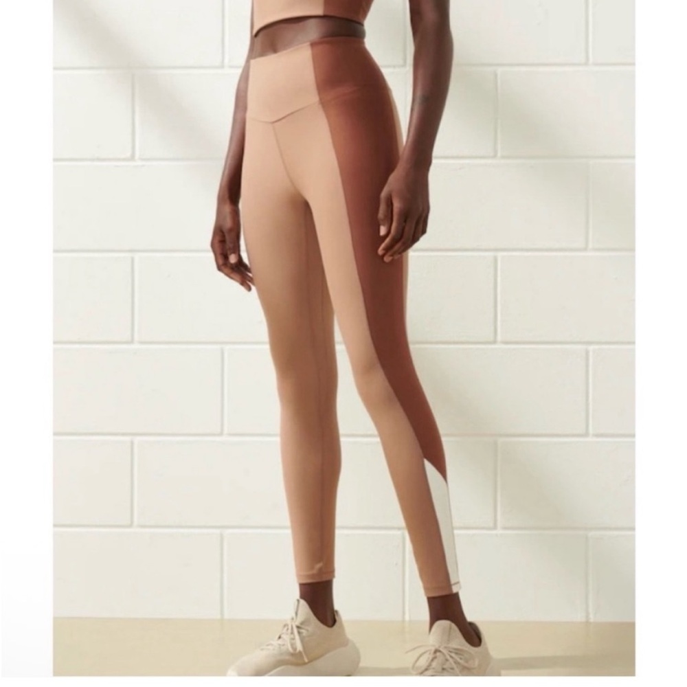 Abercrombie YPB studioFLEX Leggings and Top